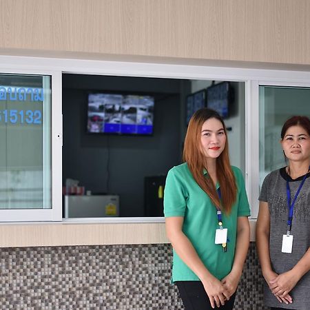 บี 32 อพาร์ตเมนต์ Aparthotel กรุงเทพมหานคร ภายนอก รูปภาพ