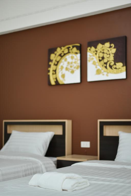 บี 32 อพาร์ตเมนต์ Aparthotel กรุงเทพมหานคร ภายนอก รูปภาพ