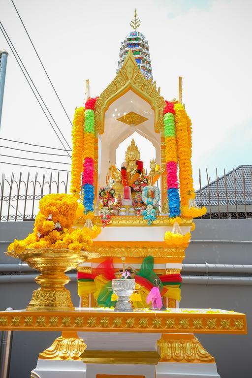 บี 32 อพาร์ตเมนต์ Aparthotel กรุงเทพมหานคร ภายนอก รูปภาพ