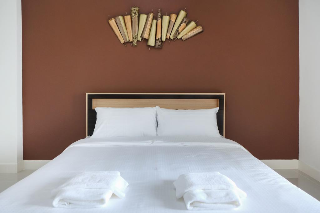 บี 32 อพาร์ตเมนต์ Aparthotel กรุงเทพมหานคร ภายนอก รูปภาพ