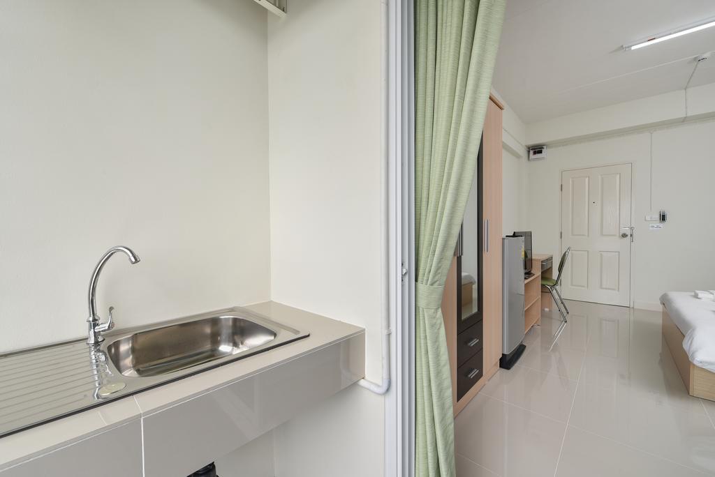 บี 32 อพาร์ตเมนต์ Aparthotel กรุงเทพมหานคร ภายนอก รูปภาพ